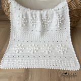 Baby blanket with snowflakes 