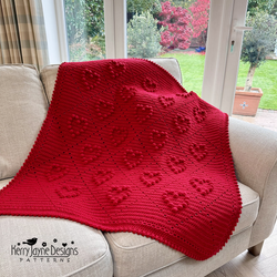 Red Christmas blanket with hearts 