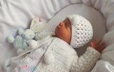 White Baby hat crochet pattern