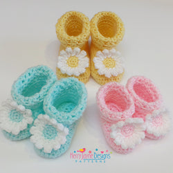 Daisy Booties crochet Pattern UK