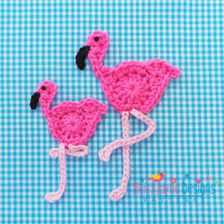 Crocheted flamingoes pattern
