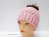 Woman's crochet hat pattern